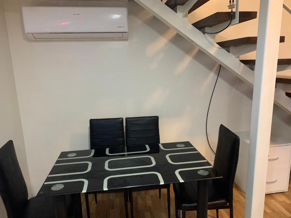 Club Ultima Cebu City Eksteriør billede